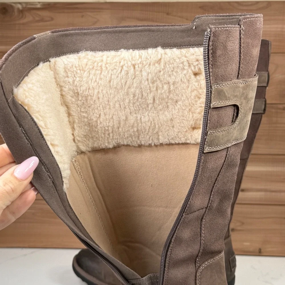 UGG‎ Women's Zarina Tall Suede Brown Waterproof Boots 1112315 Size 7